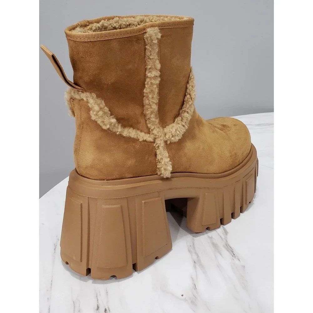 NEW‎ NO BOX SIZE 8 Dollskill Current Mood PLATFORM Y2K BRATZ BOOTS FUR FESTIVAL